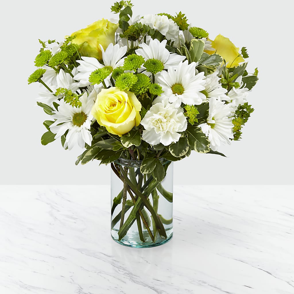 Happy Day Bouquet – Lynchburg Leo Wood Florist, Lynchburg VA