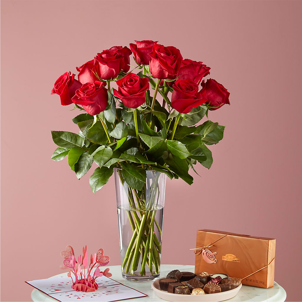 Love Burst Gift Sets – Lynchburg Leo Wood Florist, Lynchburg VA