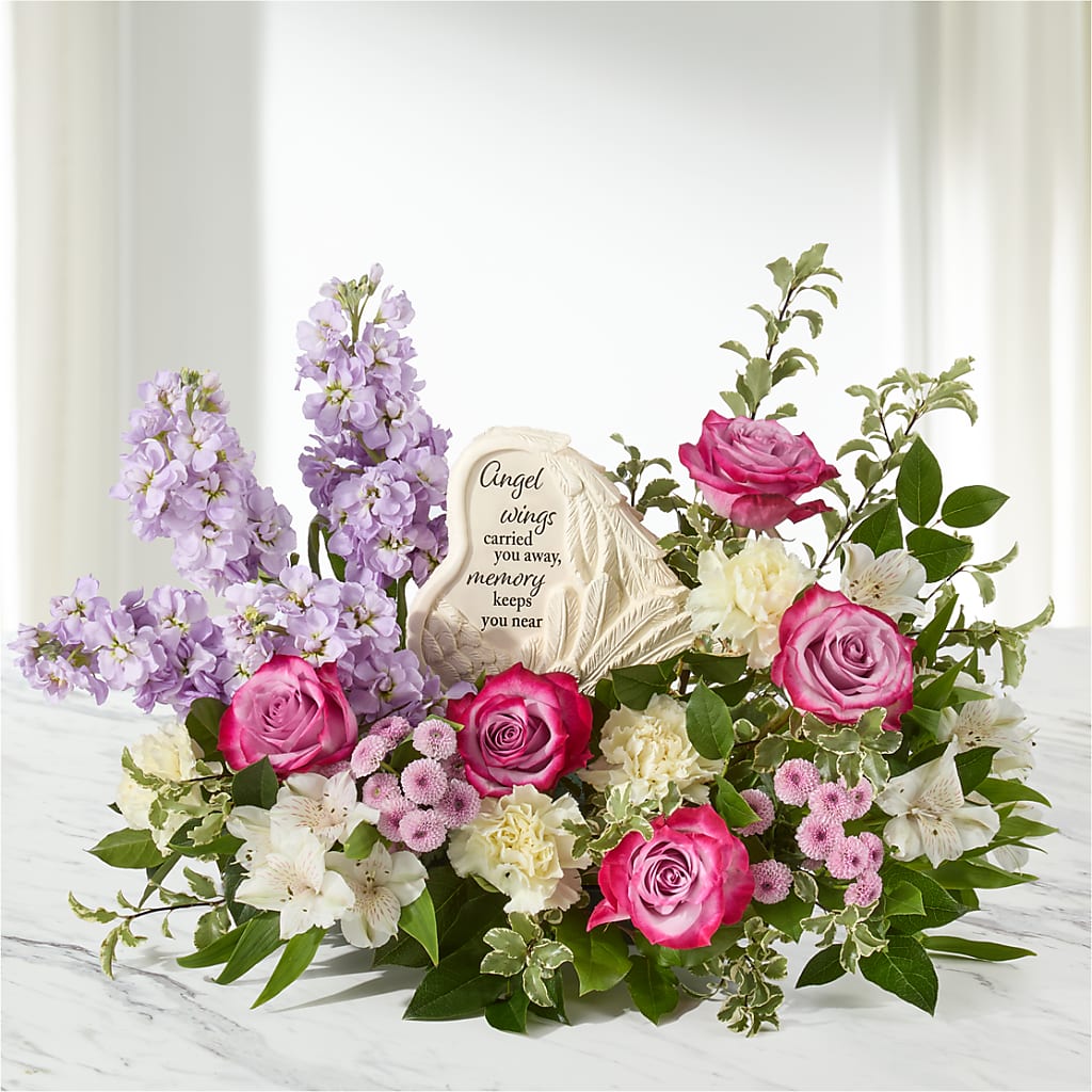 In My Heart Arrangement – Lynchburg Leo Wood Florist, Lynchburg VA