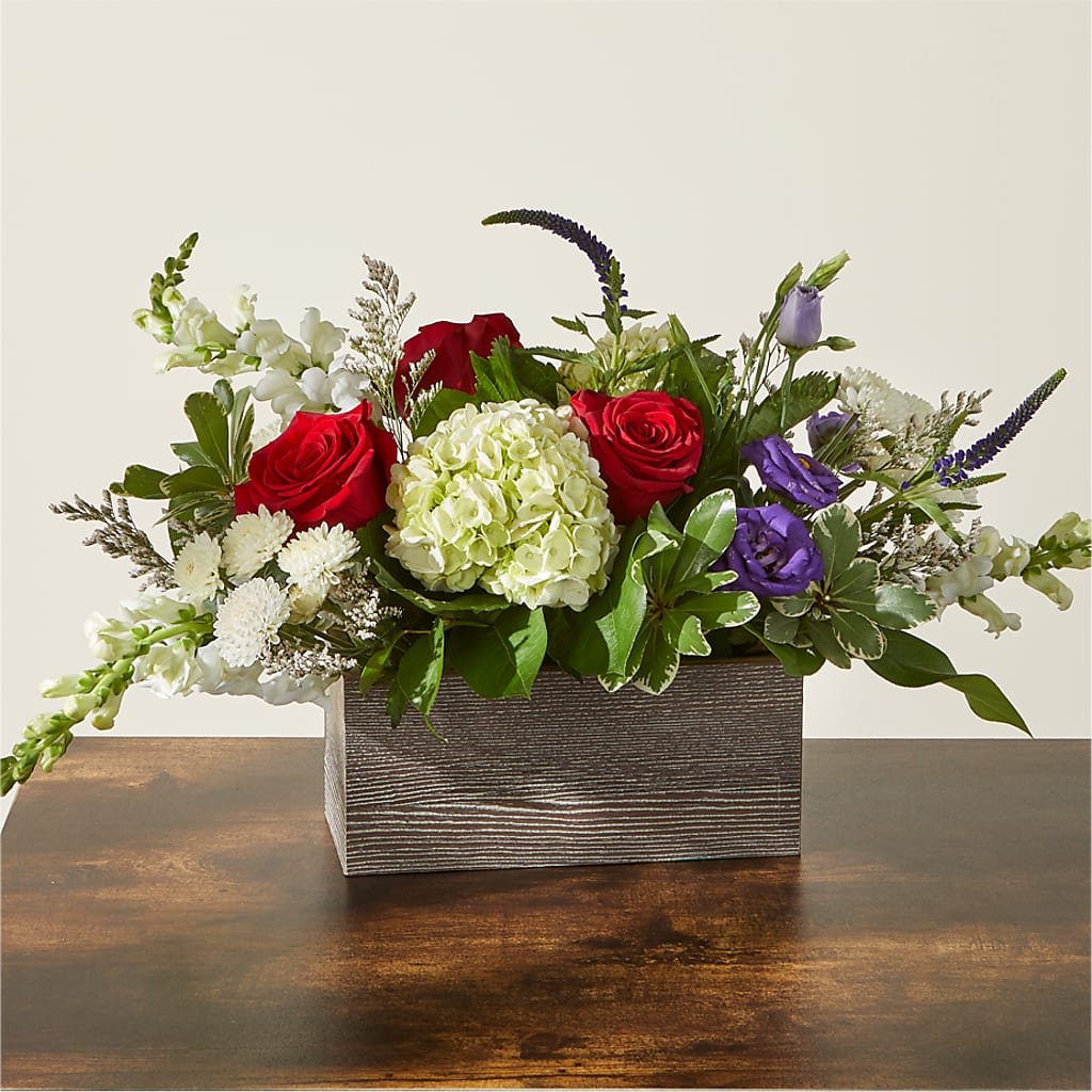 Sweet Magnolia Bouquet – Lynchburg Leo Wood Florist, Lynchburg VA