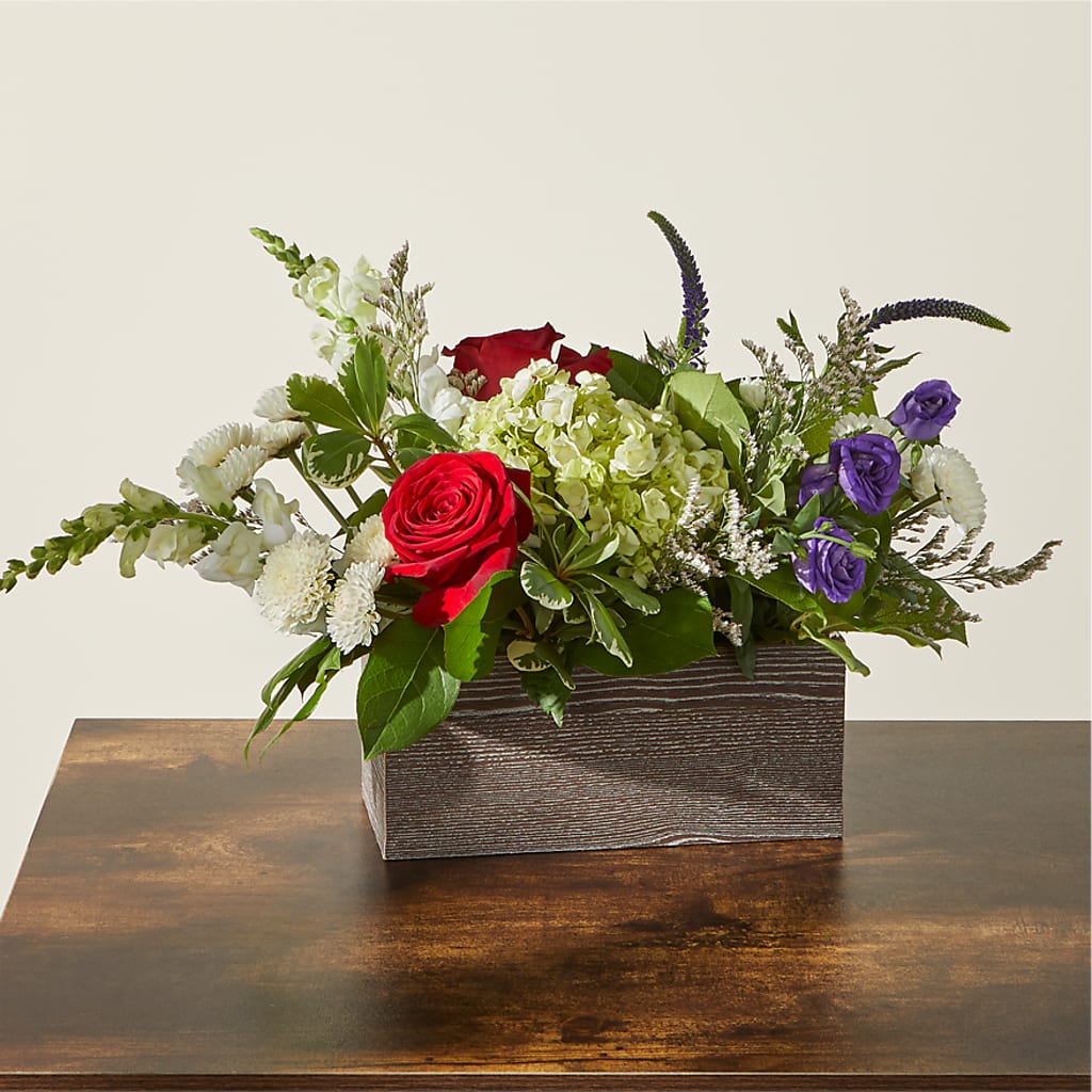 Sweet Magnolia Bouquet – Lynchburg Leo Wood Florist, Lynchburg VA