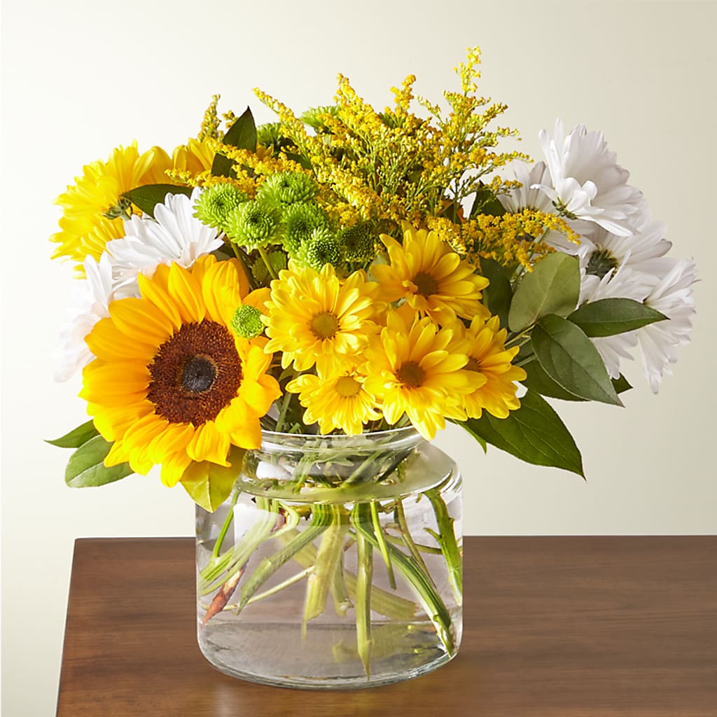 Hello Sunshine Bouquet – Lynchburg Leo Wood Florist, Lynchburg VA
