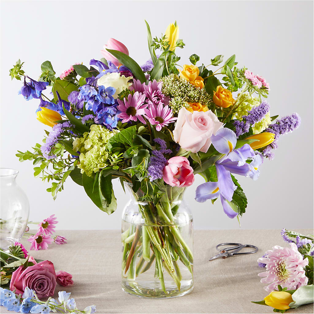 Pastel Tradition - A Florist Original – Lynchburg Leo Wood Florist, Lynchburg VA