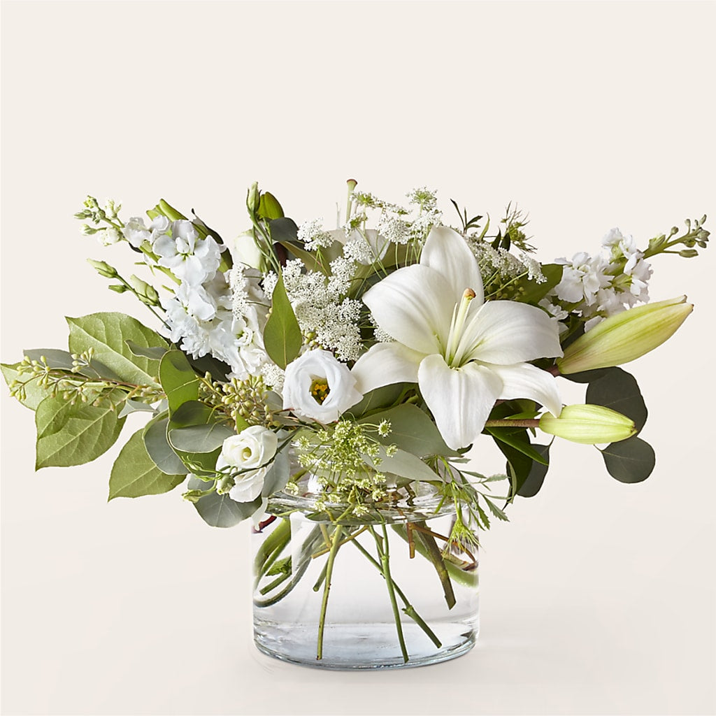 Alluring Elegance Bouquet – Lynchburg Leo Wood Florist, Lynchburg VA