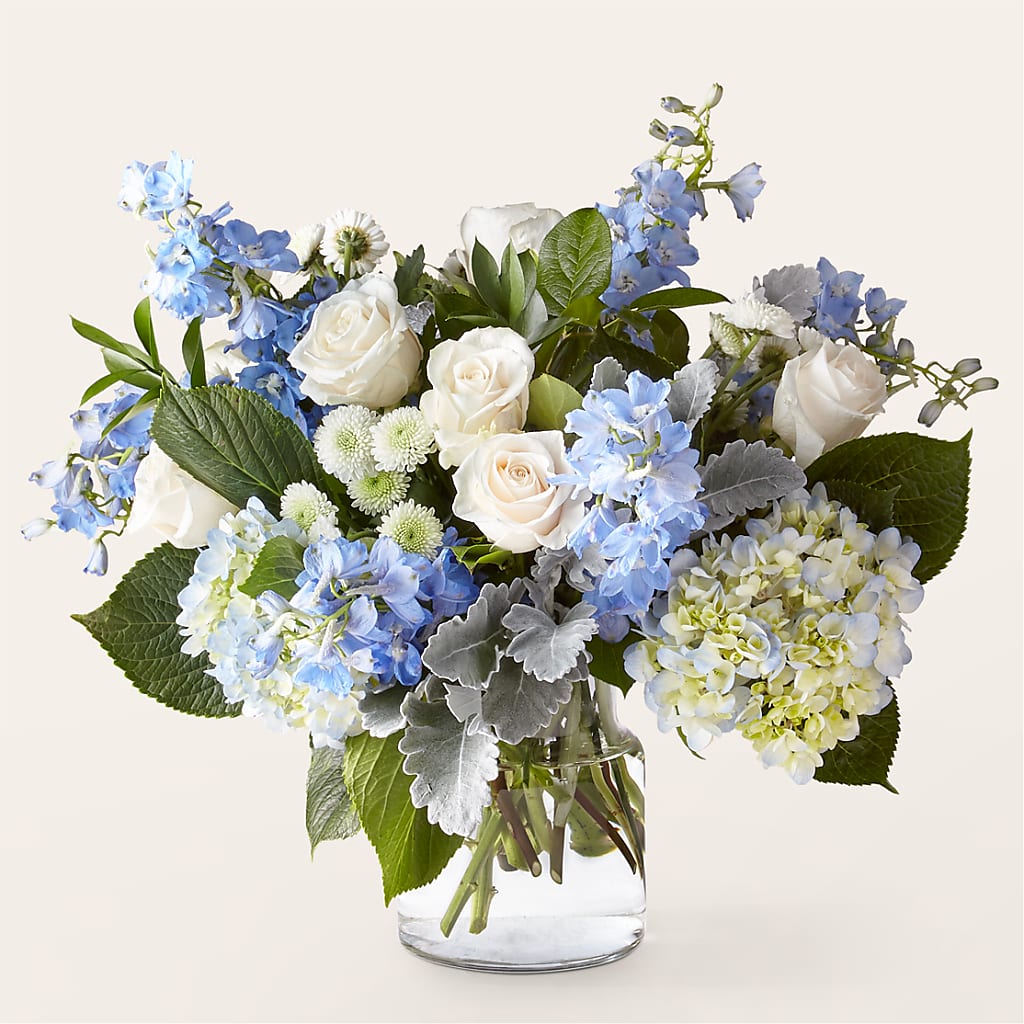 Clear Skies Bouquet – Lynchburg Leo Wood Florist, Lynchburg VA