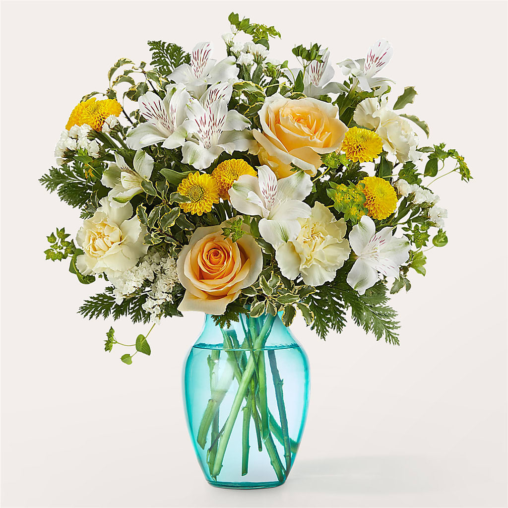 Crisp and Clean Bouquet – Lynchburg Leo Wood Florist, Lynchburg VA