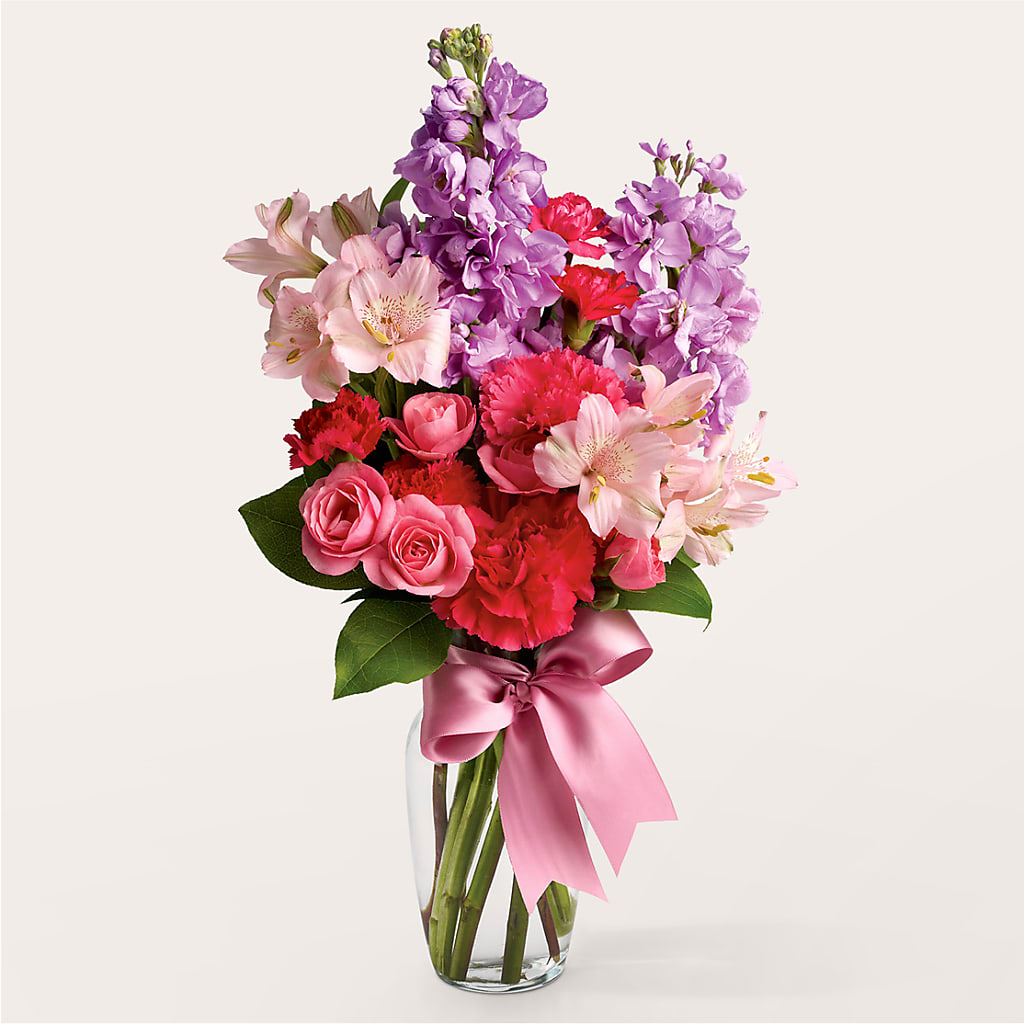 Main Character Bouquet – Lynchburg Leo Wood Florist, Lynchburg VA
