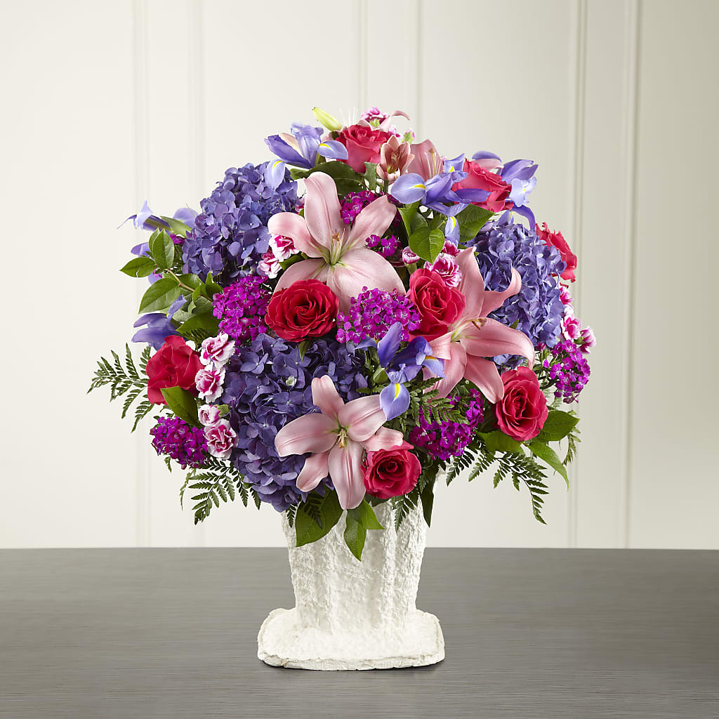 We Fondly Remember Arrangement – Lynchburg Leo Wood Florist, Lynchburg VA