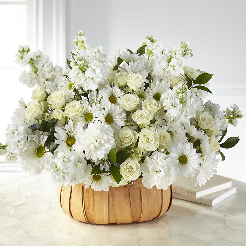 Graceful Garden Basket – Lynchburg Leo Wood Florist, Lynchburg VA