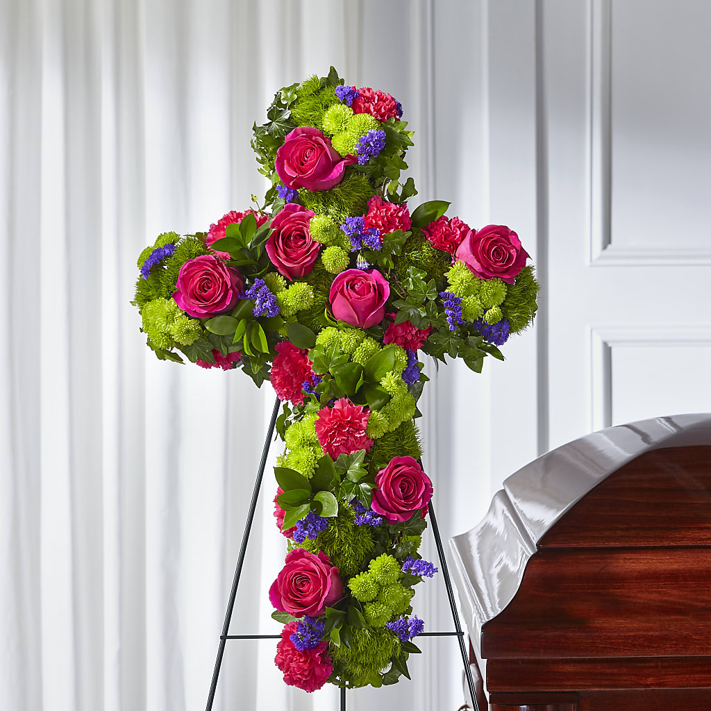 Tribute Rose Floral Cross – Lynchburg Leo Wood Florist, Lynchburg VA