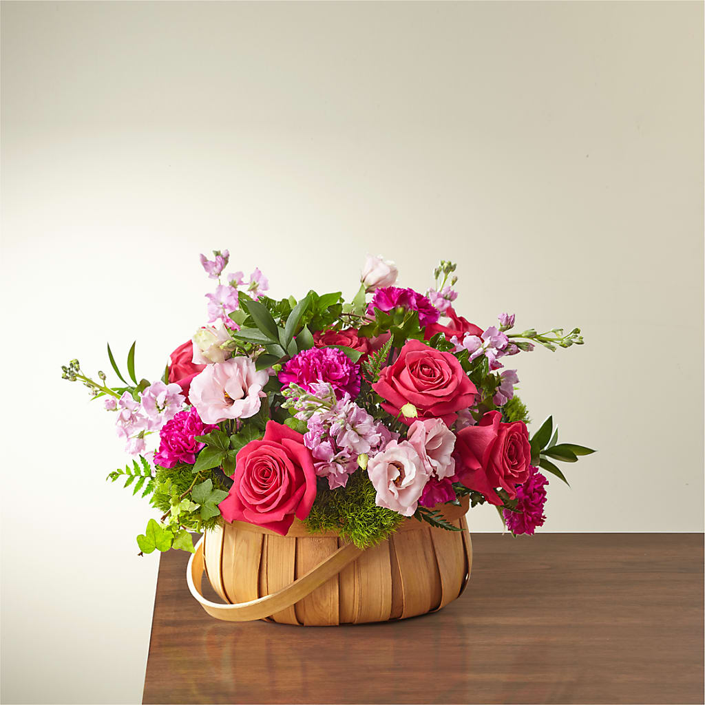 Radiance in Bloom Basket – Lynchburg Leo Wood Florist, Lynchburg VA