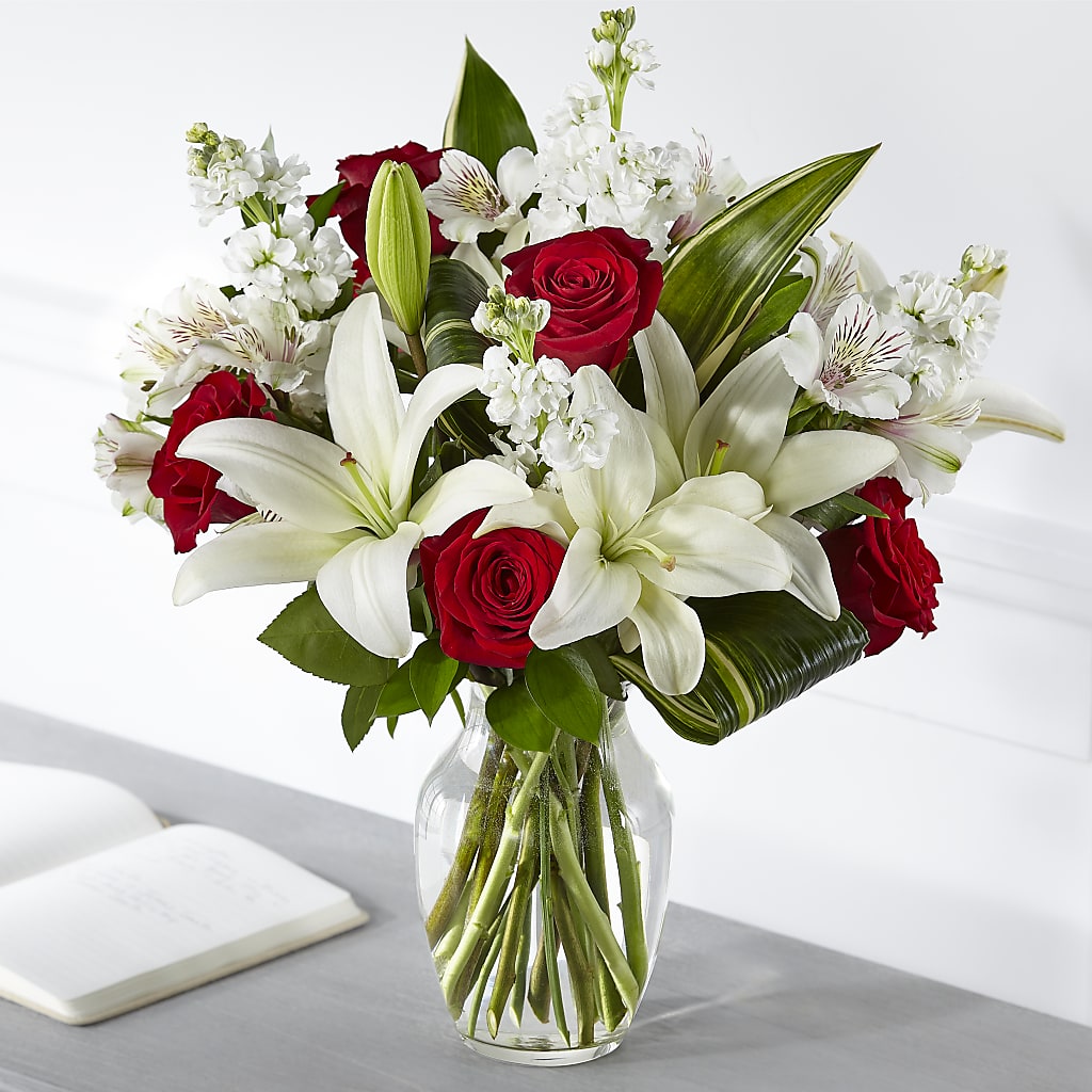 Loving Respect Bouquet – Lynchburg Leo Wood Florist, Lynchburg VA