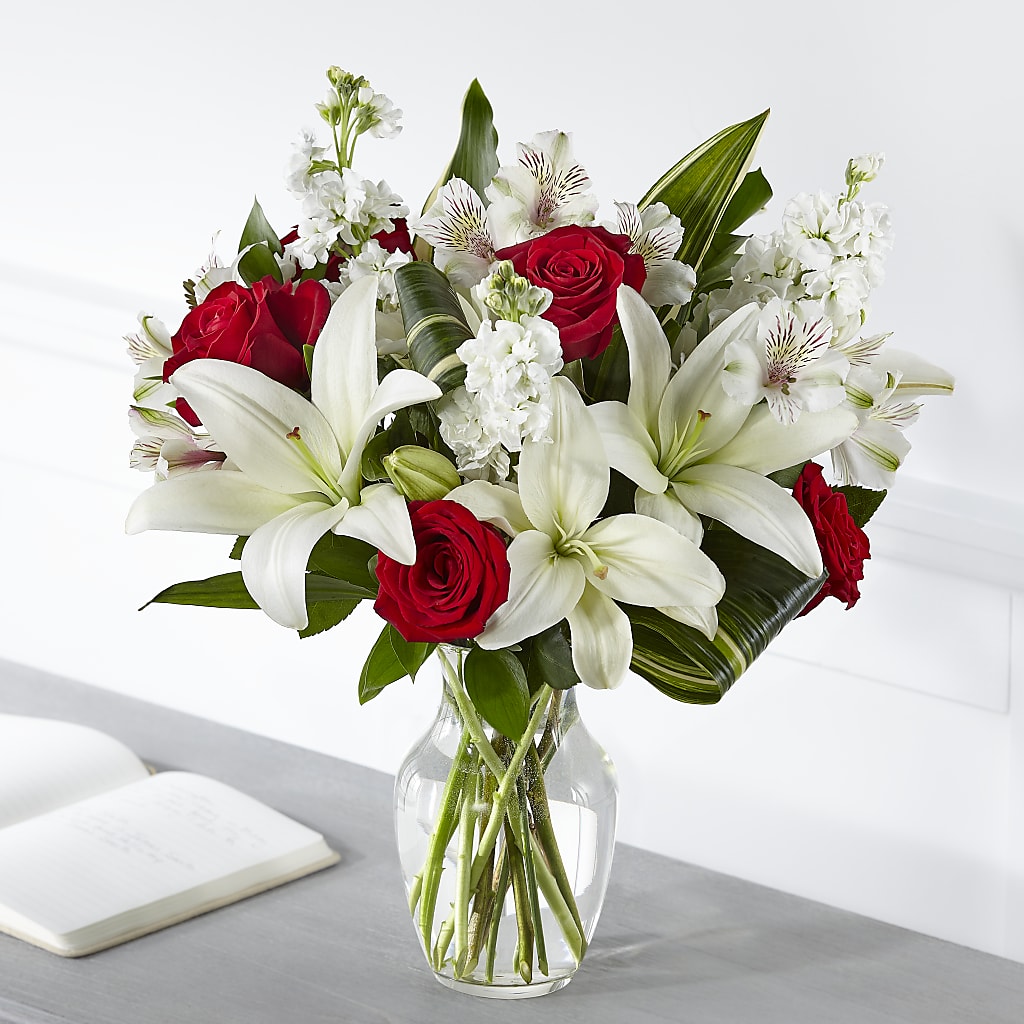 Loving Respect Bouquet – Lynchburg Leo Wood Florist, Lynchburg VA
