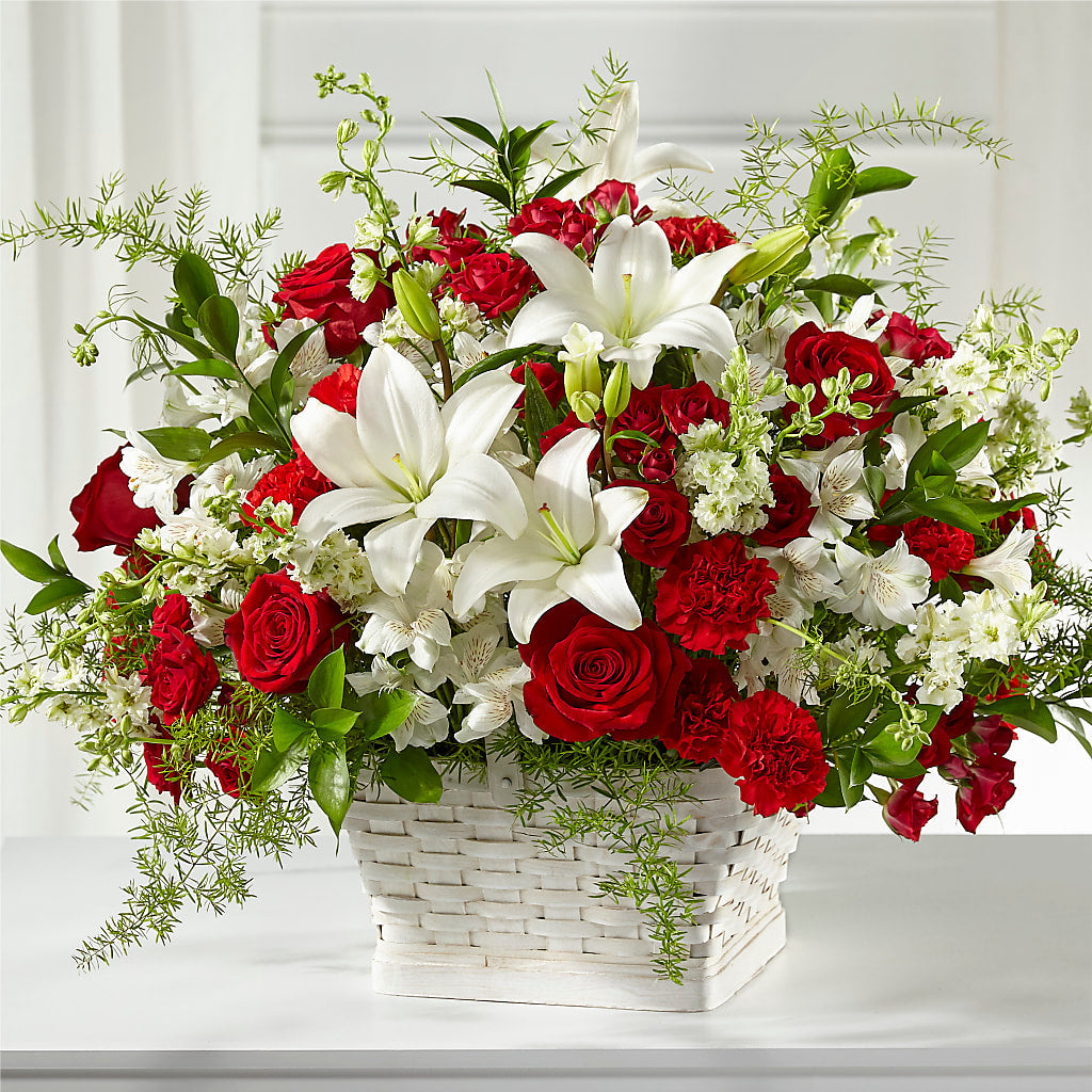 Sentiments of Love Arrangement – Lynchburg Leo Wood Florist, Lynchburg VA