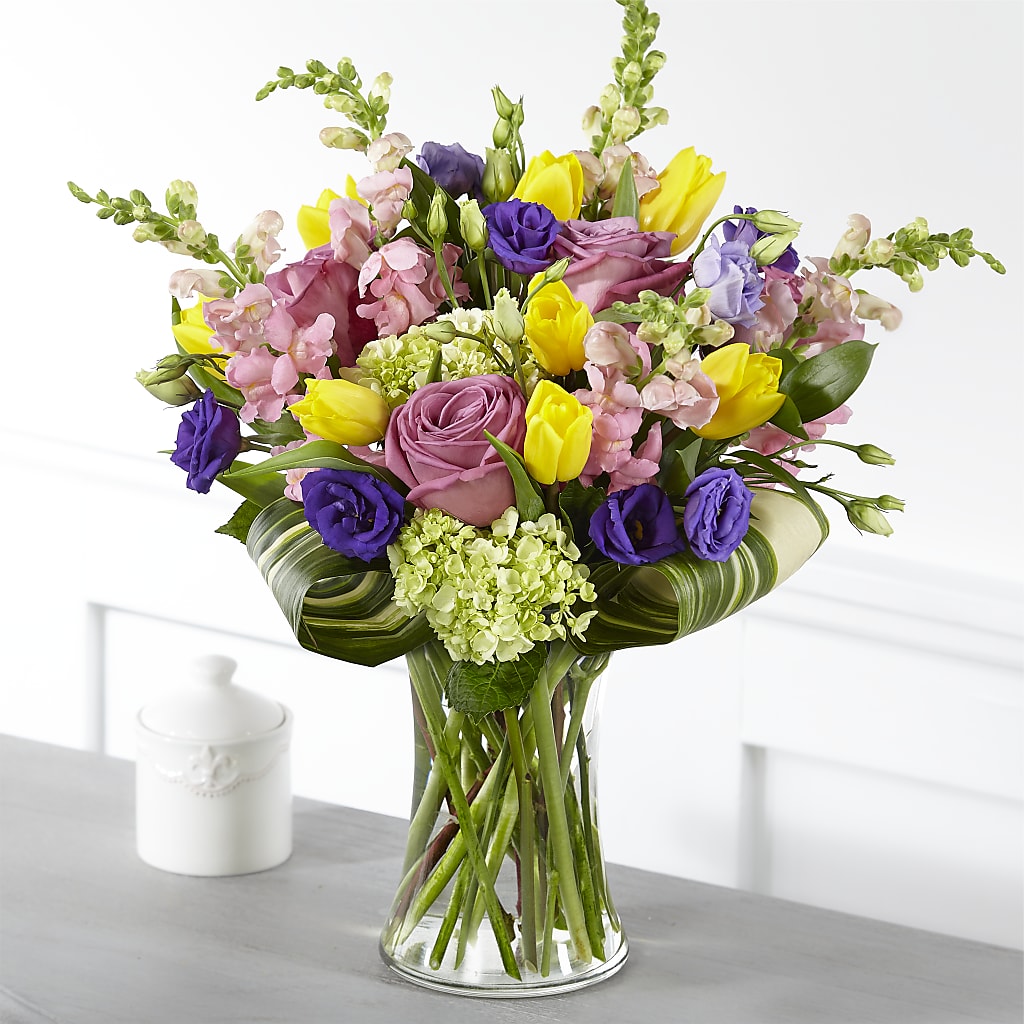Wondrous Memories Bouquet – Lynchburg Leo Wood Florist, Lynchburg VA