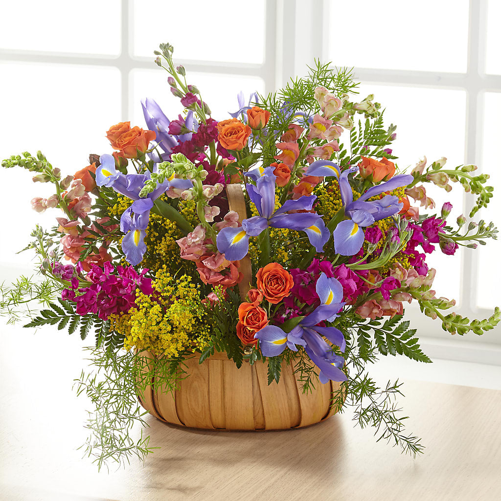 Garden of Life Basket – Lynchburg Leo Wood Florist, Lynchburg VA