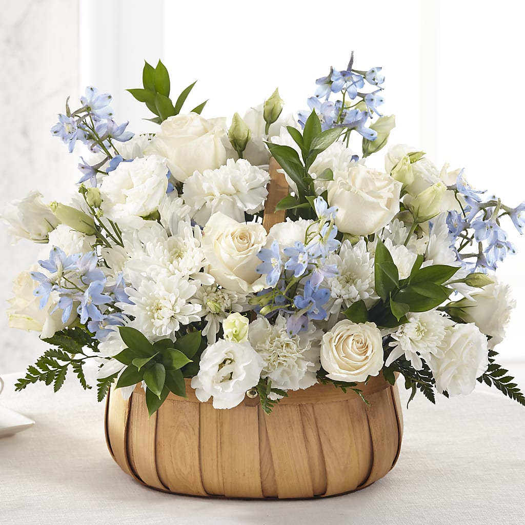 Sincerely Heartfelt Basket – Lynchburg Leo Wood Florist, Lynchburg VA