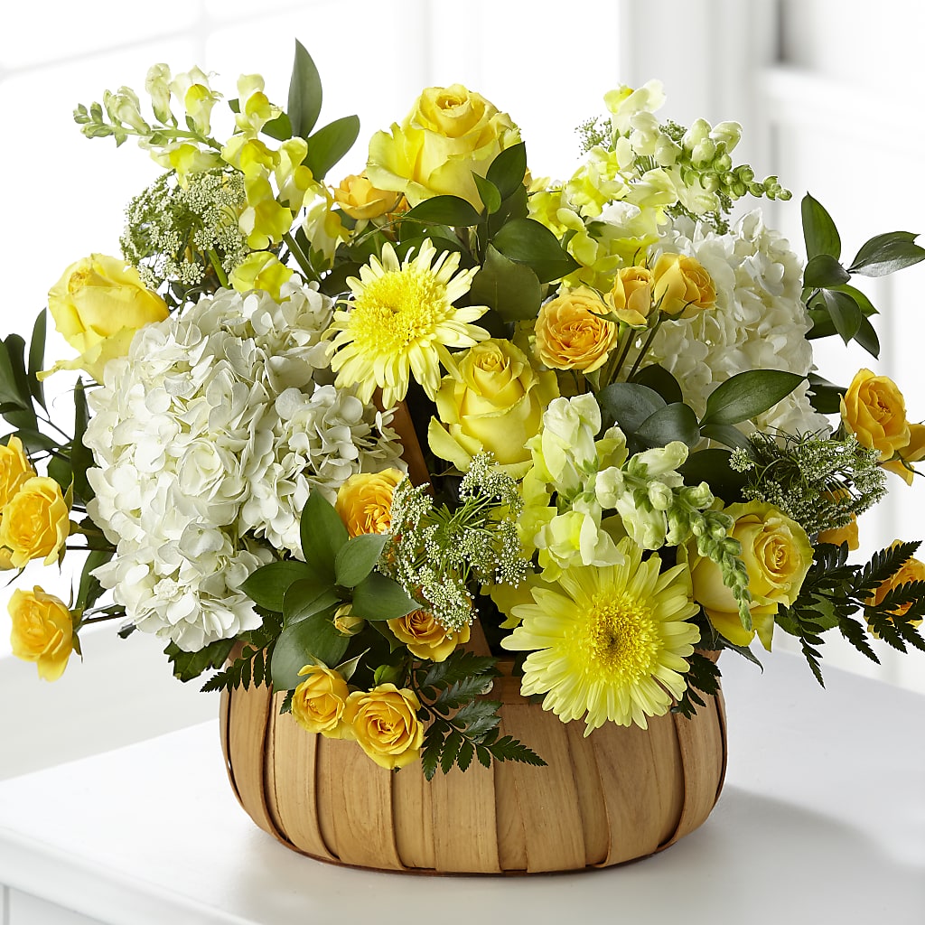Rustic Remembrance Basket – Lynchburg Leo Wood Florist, Lynchburg VA