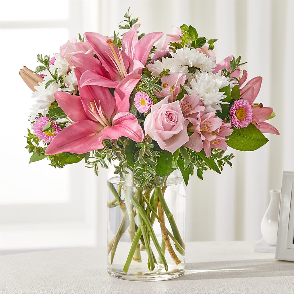 Healing Hug Bouquet – Lynchburg Leo Wood Florist, Lynchburg VA