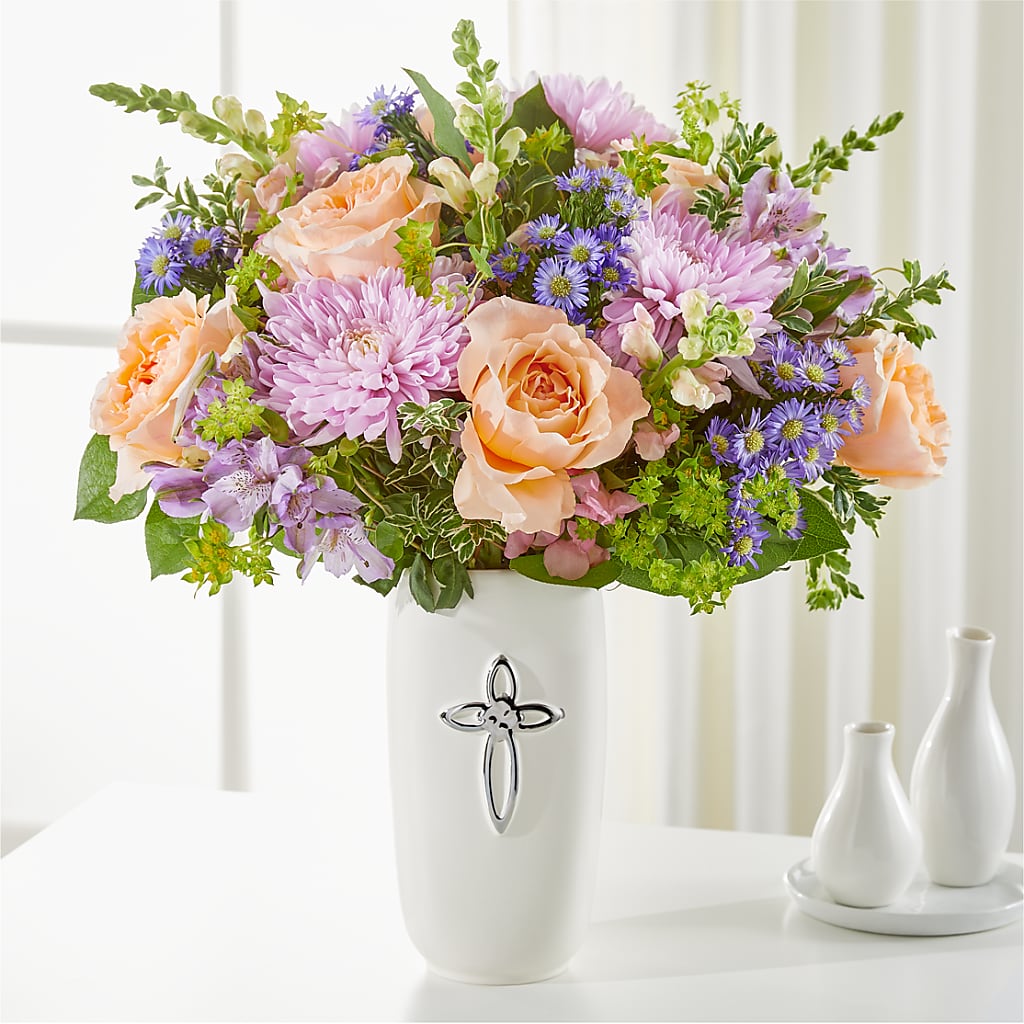 Divine Gift Bouquet – Lynchburg Leo Wood Florist, Lynchburg VA
