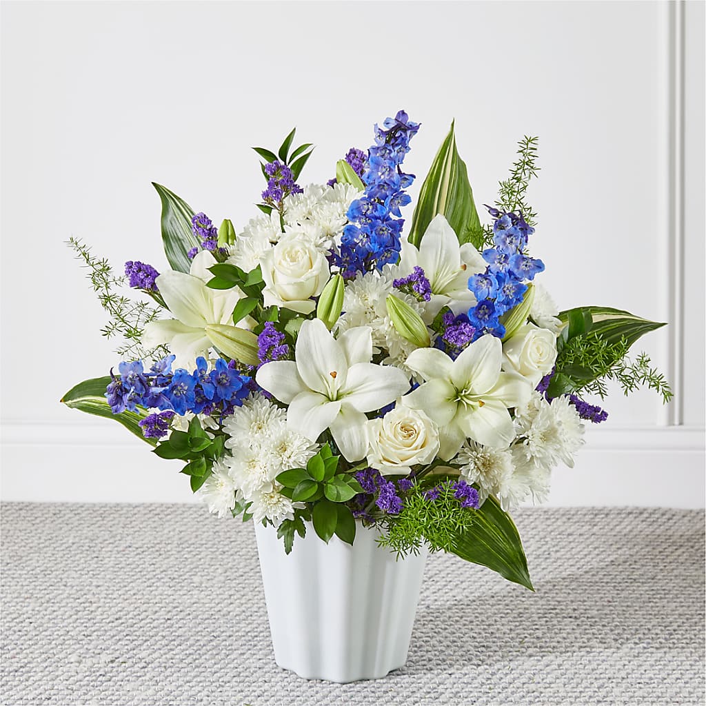 Take Comfort Floor Basket – Lynchburg Leo Wood Florist, Lynchburg VA