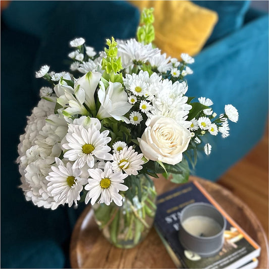 Classic Ivory – A Florist Original – Lynchburg Leo Wood Florist, Lynchburg VA