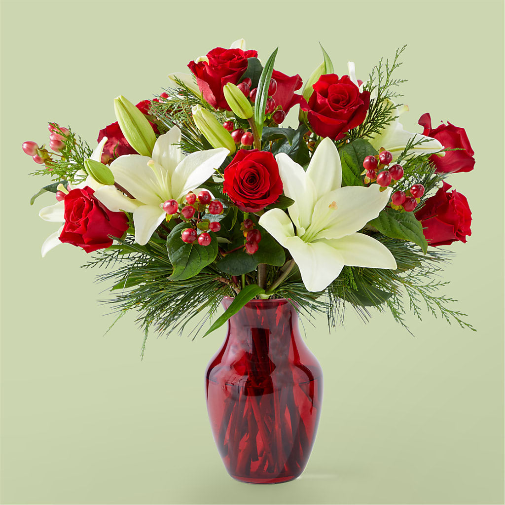 Evergreen Delight Bouquet – Lynchburg Leo Wood Florist, Lynchburg VA