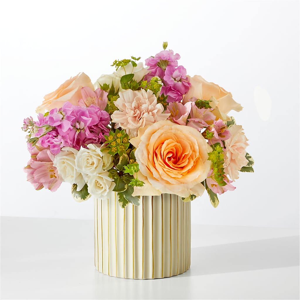 Paradise Bouquet with Ivory Vase – Lynchburg Leo Wood Florist, Lynchburg VA