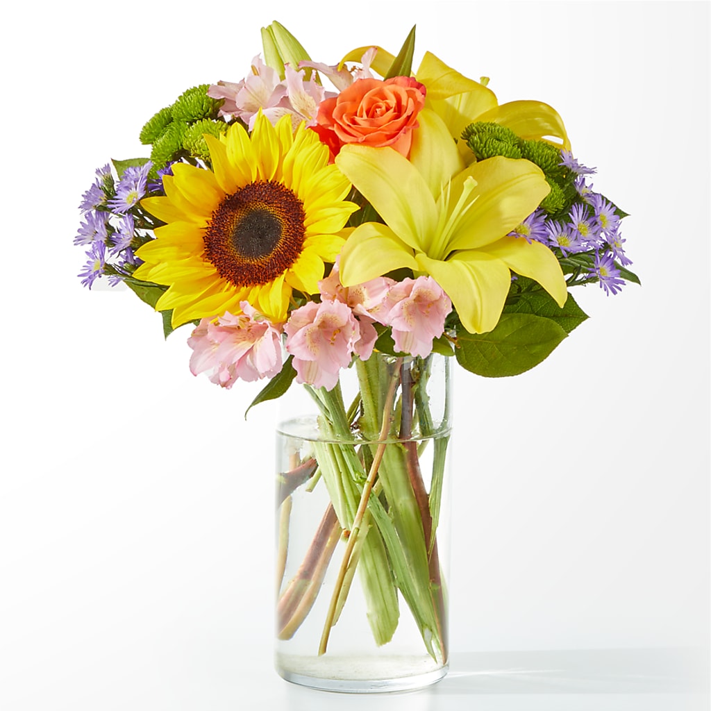 Basking in the Glow Bouquet – Lynchburg Leo Wood Florist, Lynchburg VA