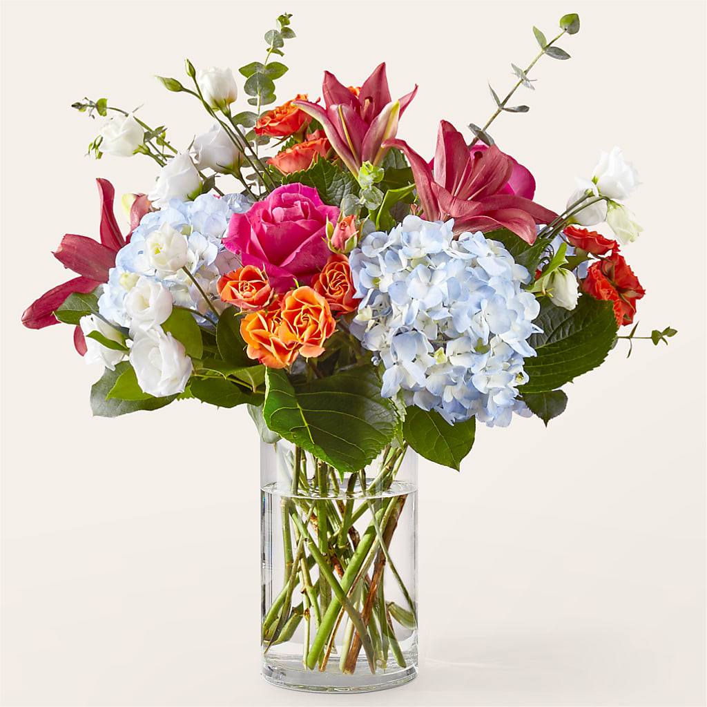 Awestruck Luxury Bouquet – Lynchburg Leo Wood Florist, Lynchburg VA