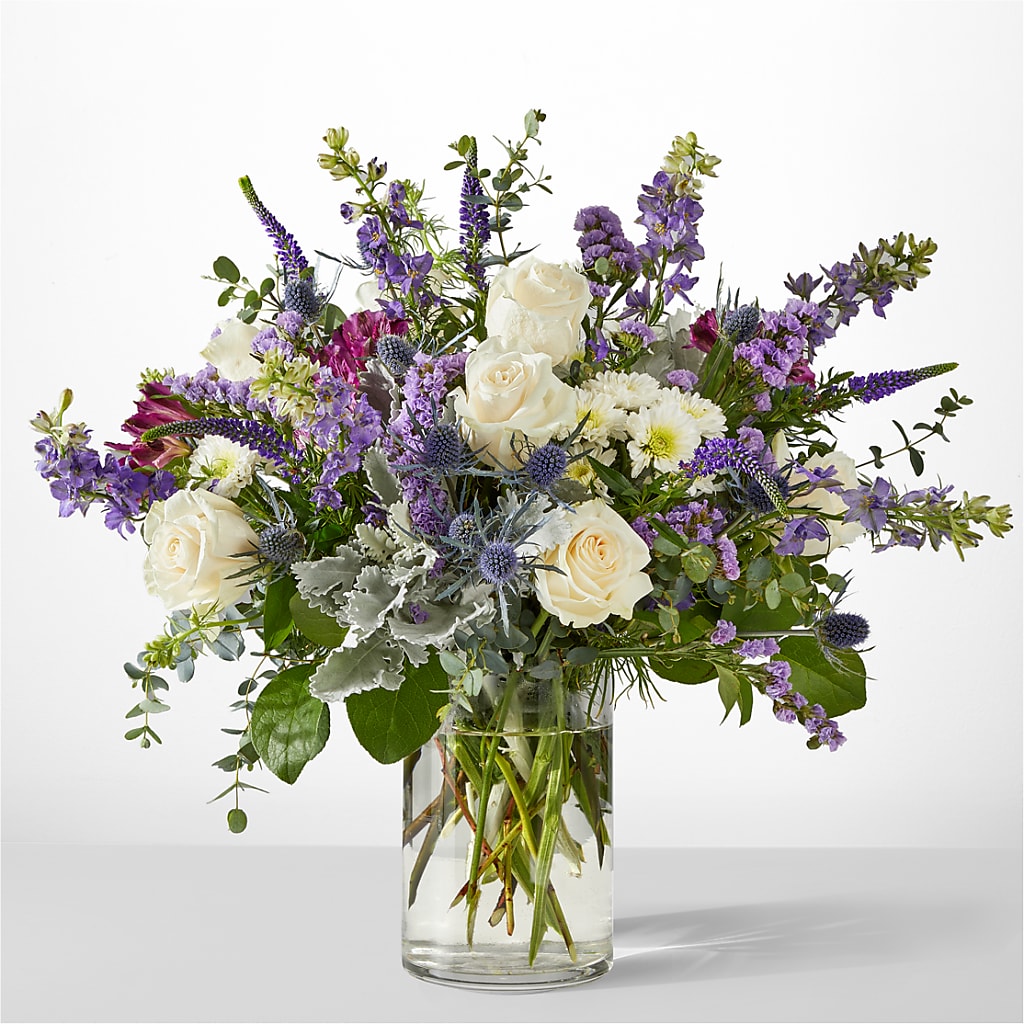 Shooting Star Bouquet – Lynchburg Leo Wood Florist, Lynchburg VA