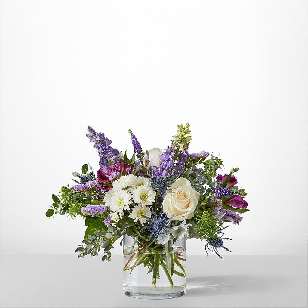 Shooting Star Bouquet – Lynchburg Leo Wood Florist, Lynchburg VA