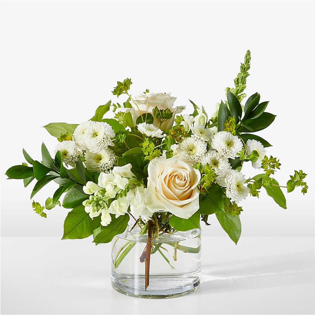 Hint of Vanilla Bouquet – Lynchburg Leo Wood Florist, Lynchburg VA