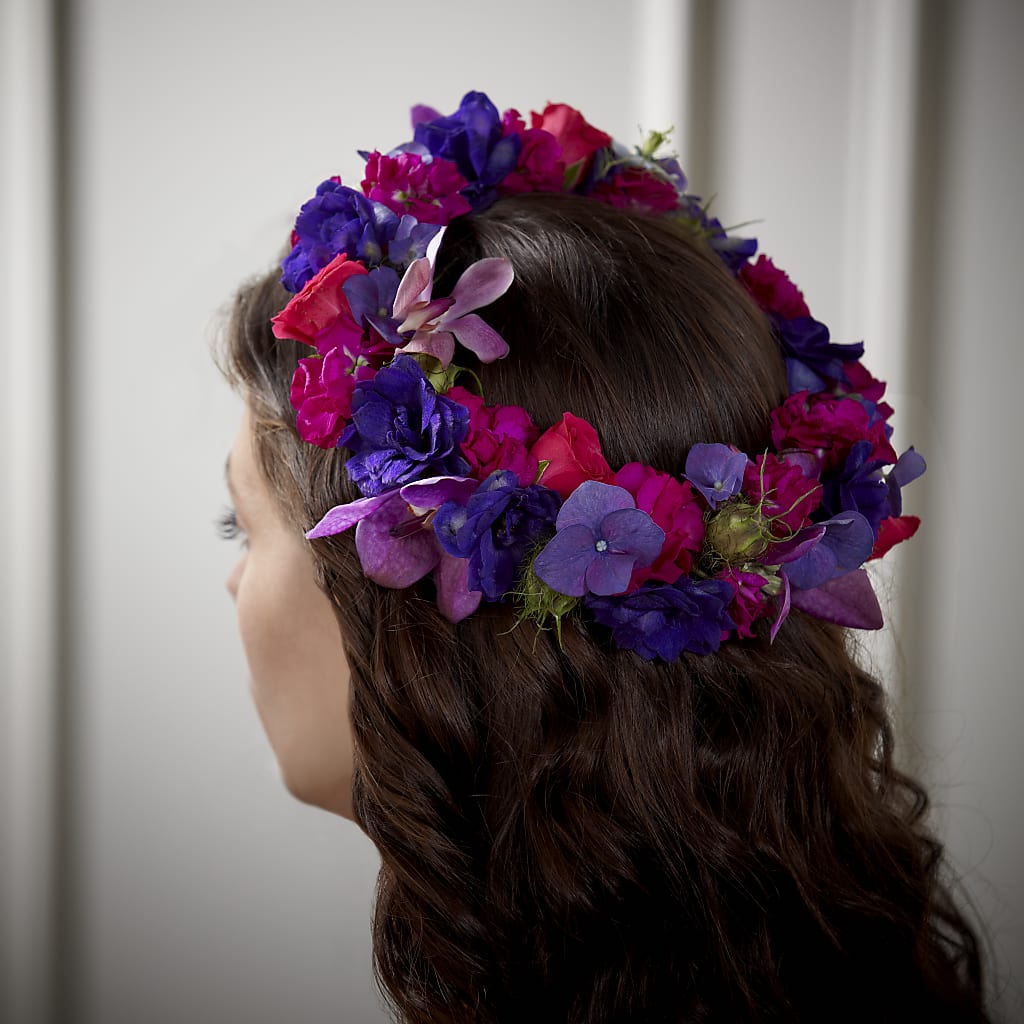 Butterfly Kisses Hair Decor – Lynchburg Leo Wood Florist, Lynchburg VA