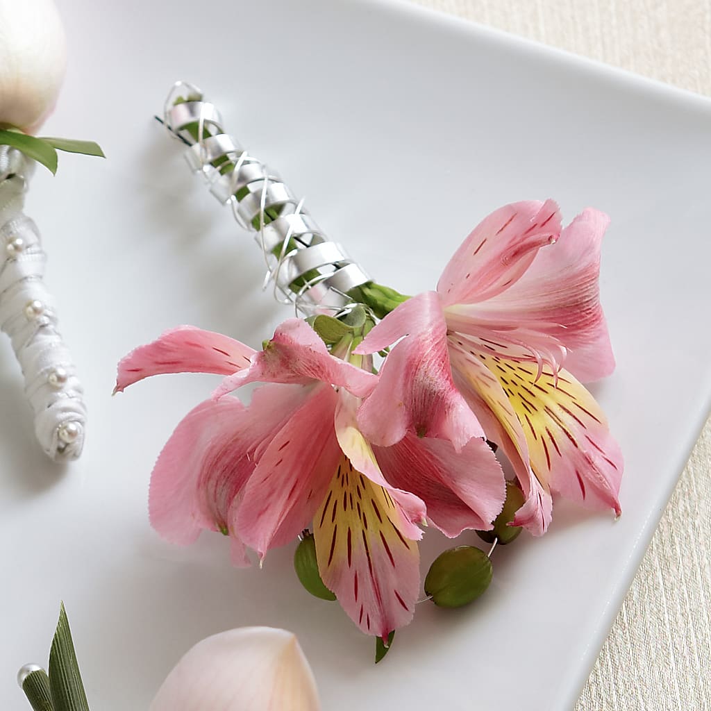 Pink Peruvian Lily Boutonniere – Lynchburg Leo Wood Florist, Lynchburg VA