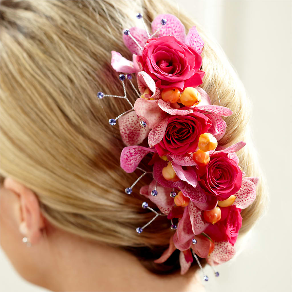 Celestial Hair Decor – Lynchburg Leo Wood Florist, Lynchburg VA