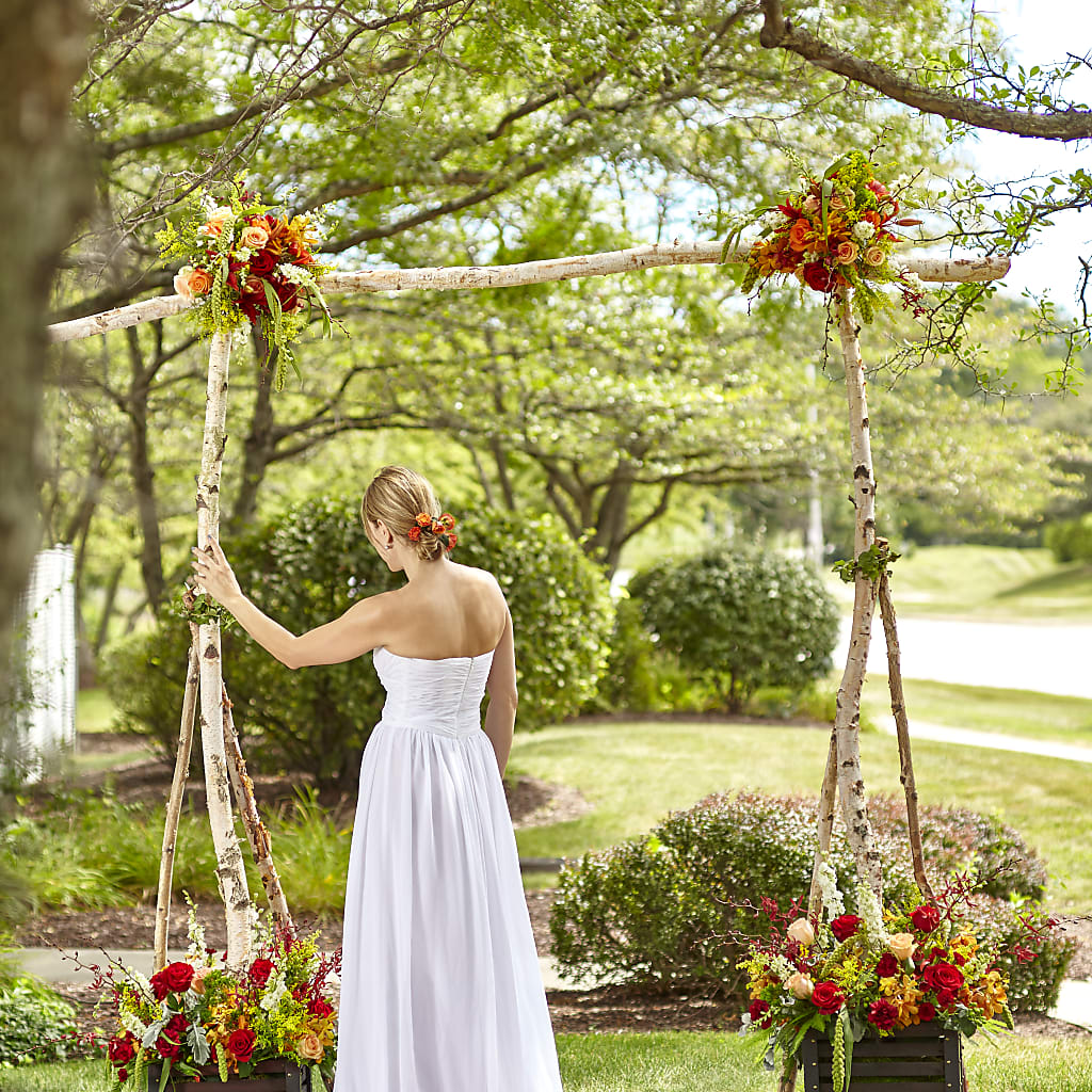Arbor of Love Archway – Lynchburg Leo Wood Florist, Lynchburg VA