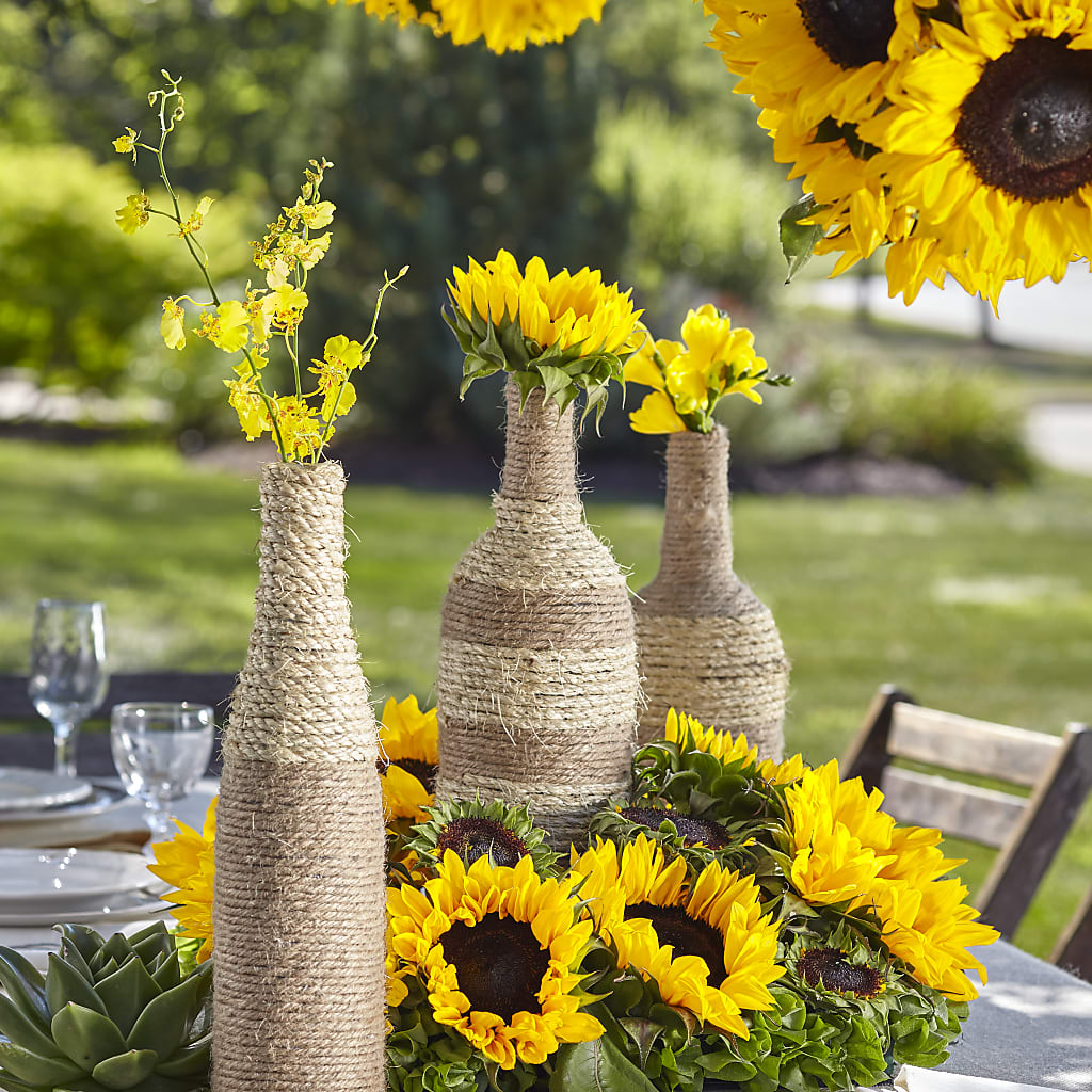 Sublime Garden Centerpiece – Lynchburg Leo Wood Florist, Lynchburg VA