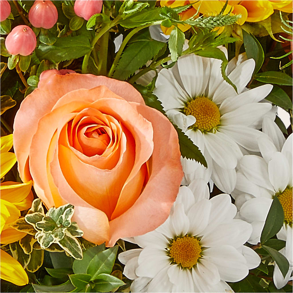The Good Life Bouquet –  Lynchburg Leo Wood Florist, Lynchburg VA
