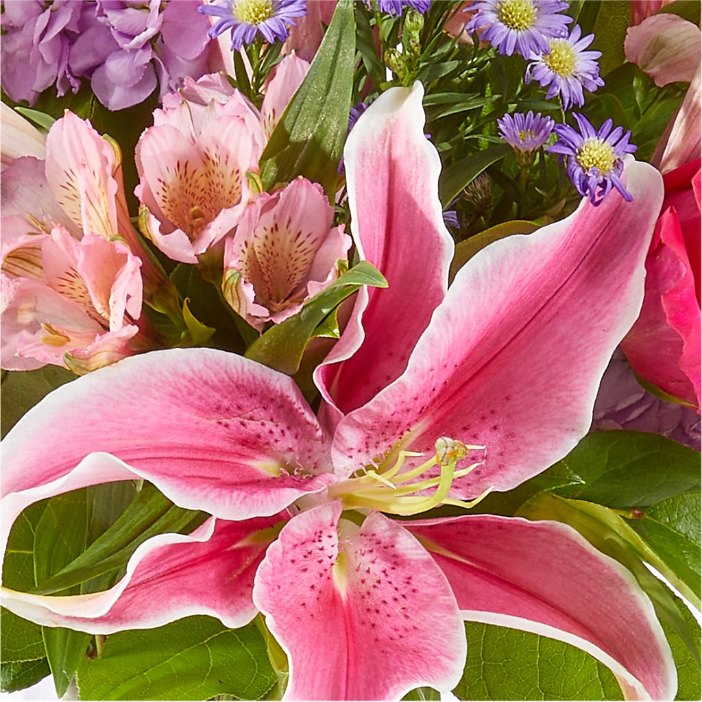Written in the Stars Bouquet –  Lynchburg Leo Wood Florist, Lynchburg VA