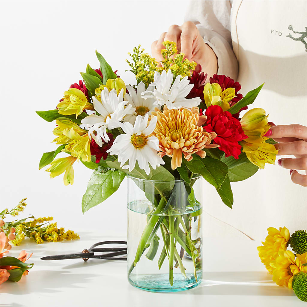 Fall Delight – A Florist Original –  Lynchburg Leo Wood Florist, Lynchburg VA