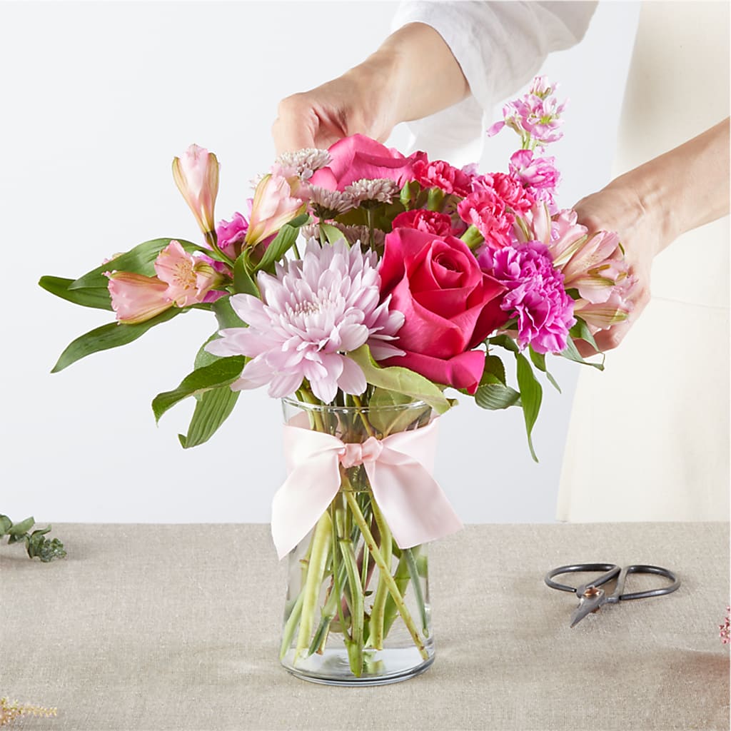Pink Ribbon - A Florist Original –  Lynchburg Leo Wood Florist, Lynchburg VA