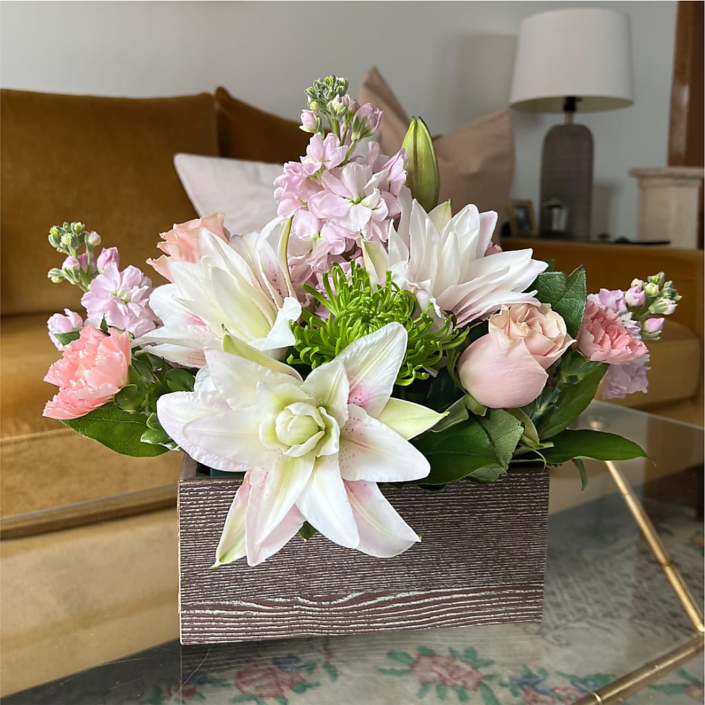 Beautiful Spirit Basket –  Lynchburg Leo Wood Florist, Lynchburg VA