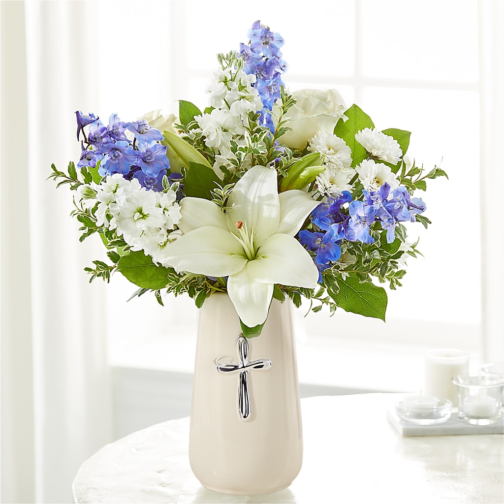Heavenly Blossoms Bouquet –  Lynchburg Leo Wood Florist, Lynchburg VA
