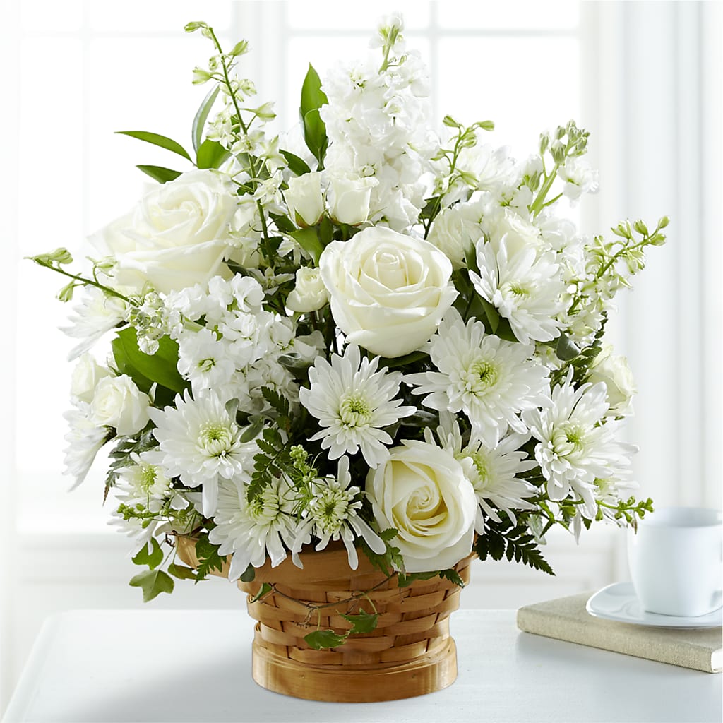 Heartfelt Condolences Arrangement –  Lynchburg Leo Wood Florist, Lynchburg VA