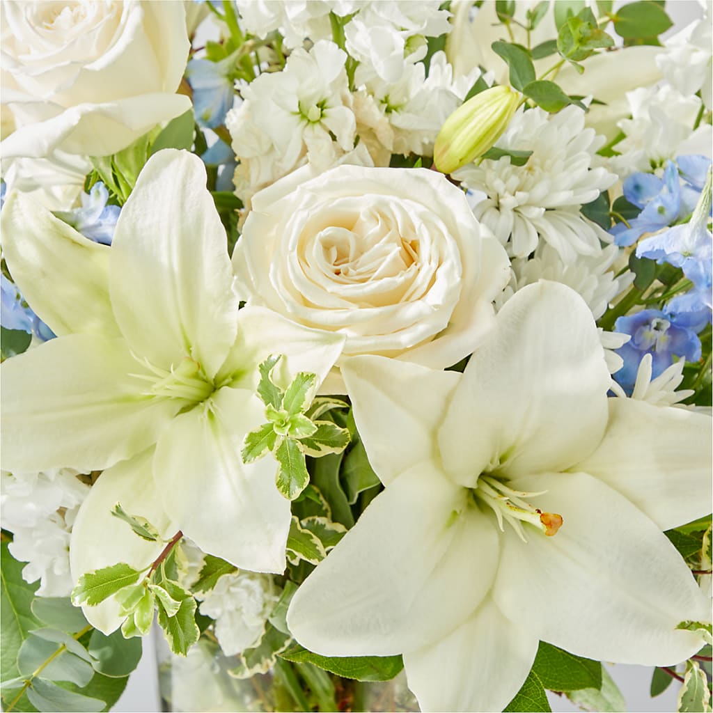 Peace of Mind Bouquet –  Lynchburg Leo Wood Florist, Lynchburg VA