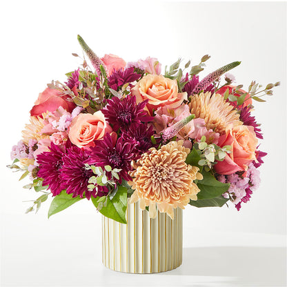 Berry Cobbler Bouquet with Ivory Vase –  Lynchburg Leo Wood Florist, Lynchburg VA