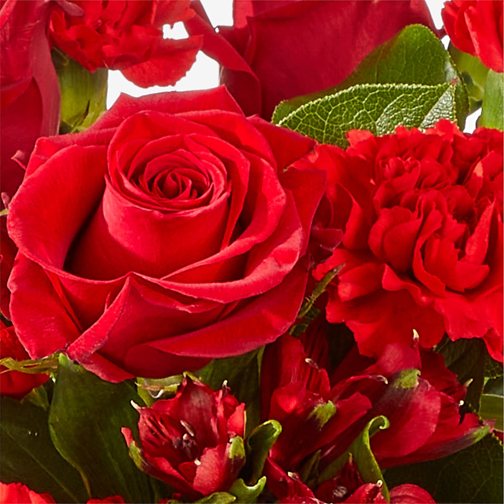 The Heartstrings Bouquet –  Lynchburg Leo Wood Florist, Lynchburg VA