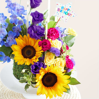 Star of the Day Floral Cake –  Lynchburg Leo Wood Florist, Lynchburg VA
