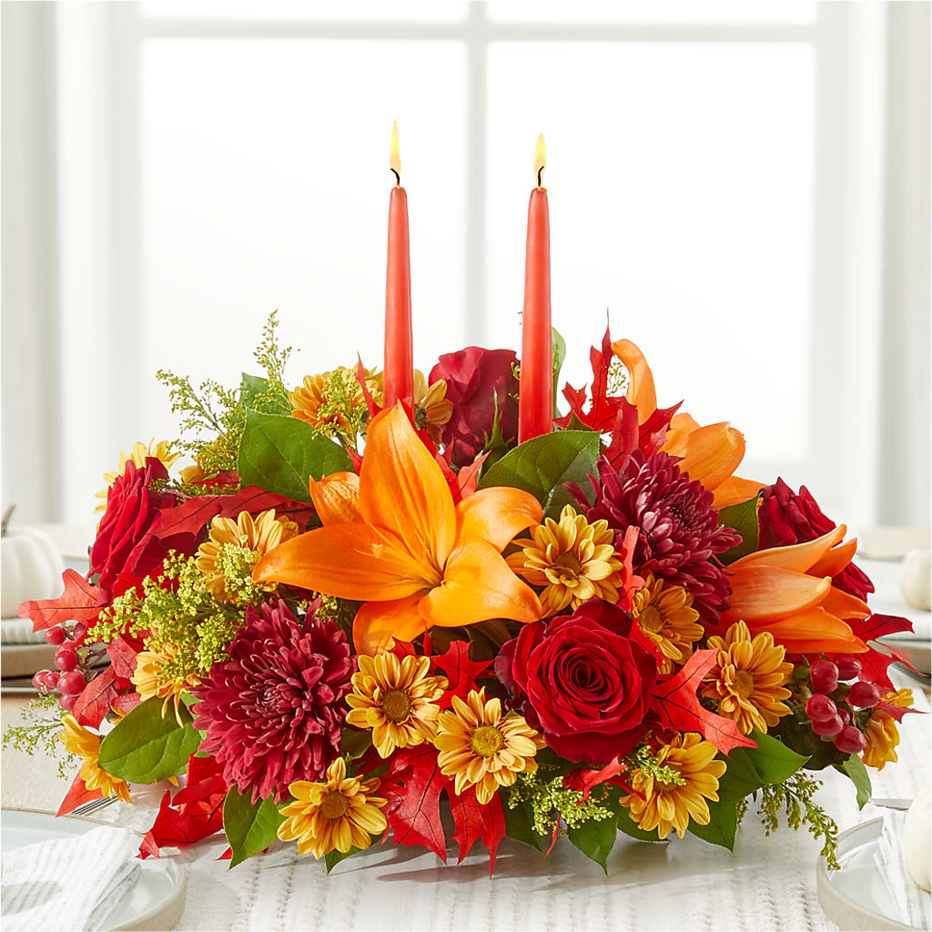 Autumn's Embrace Centerpiece –  Lynchburg Leo Wood Florist, Lynchburg VA